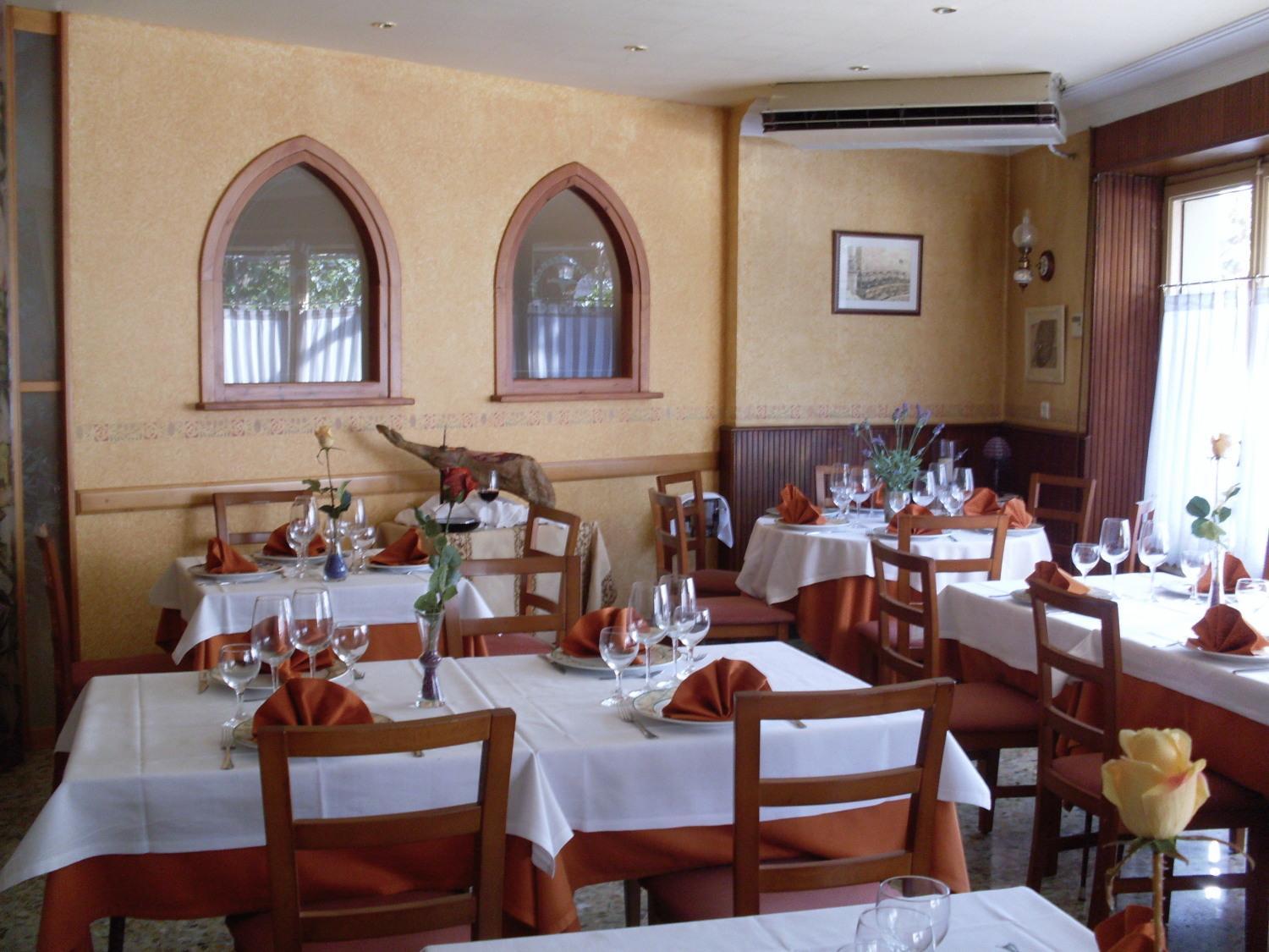 Hotel Rural Ocell Francoli Espluga de Francolí Exteriör bild